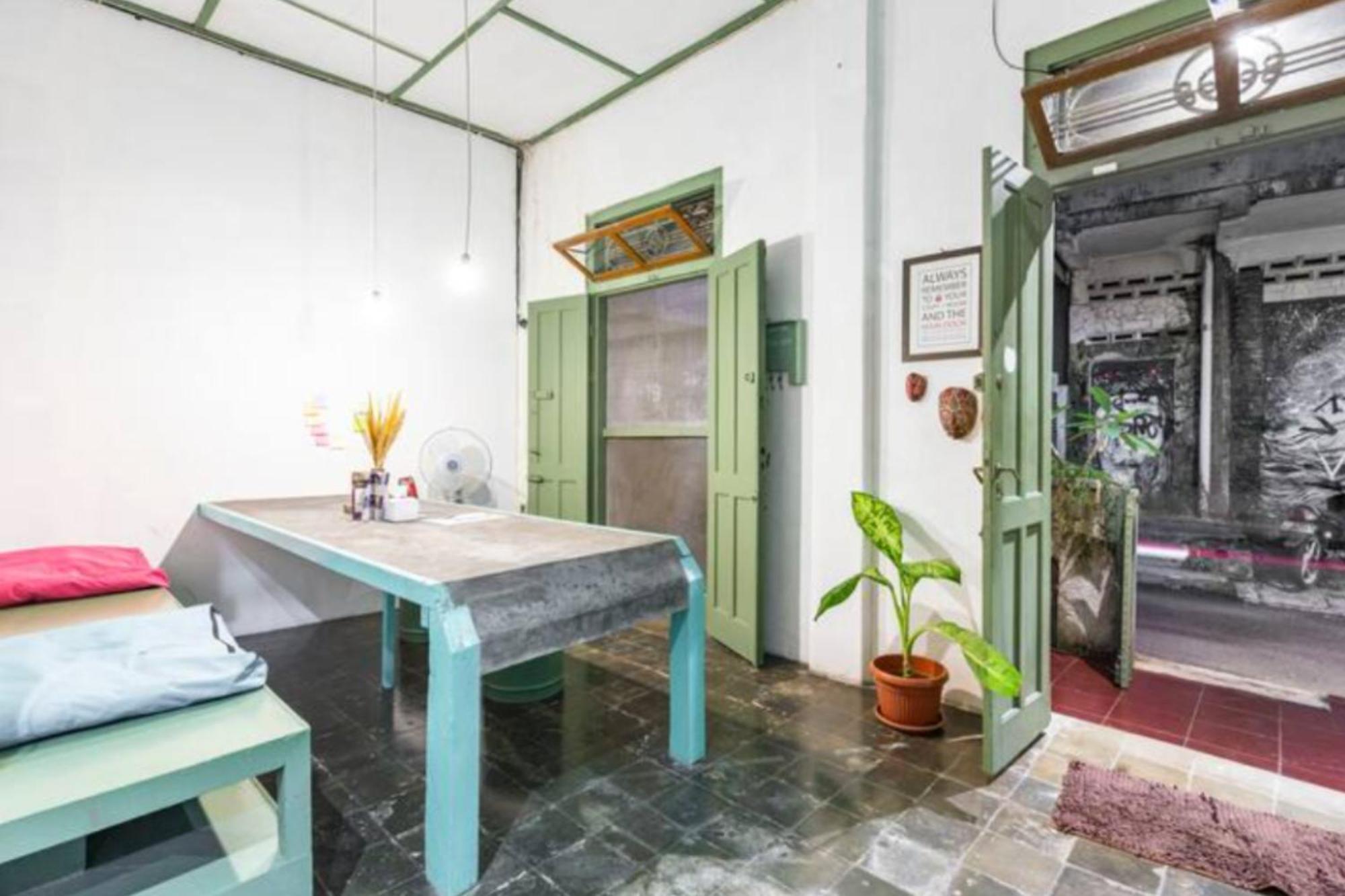 Yogyakarta Bnb Malioboro Εξωτερικό φωτογραφία